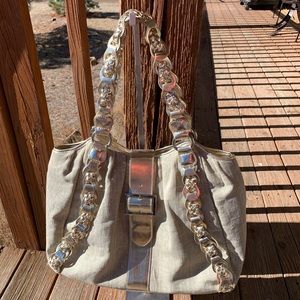 WHITE HOUSE BLACK MARKET LARGE GOLD METALLIC PURSE